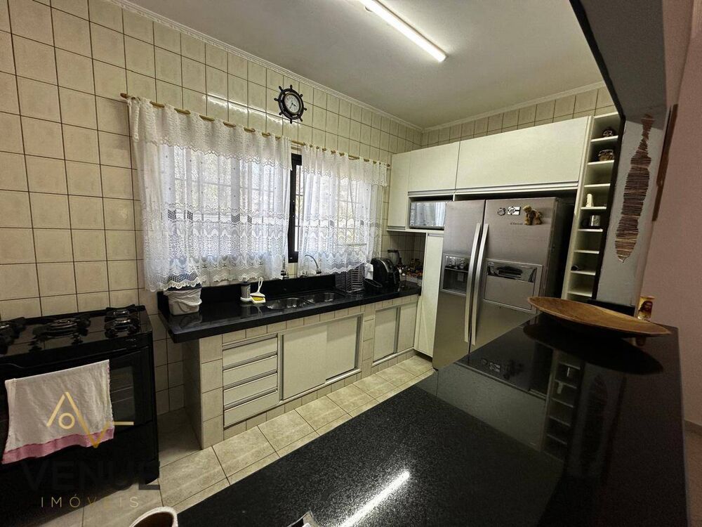 Sobrado, 6 quartos, 1100 m² - Foto 4