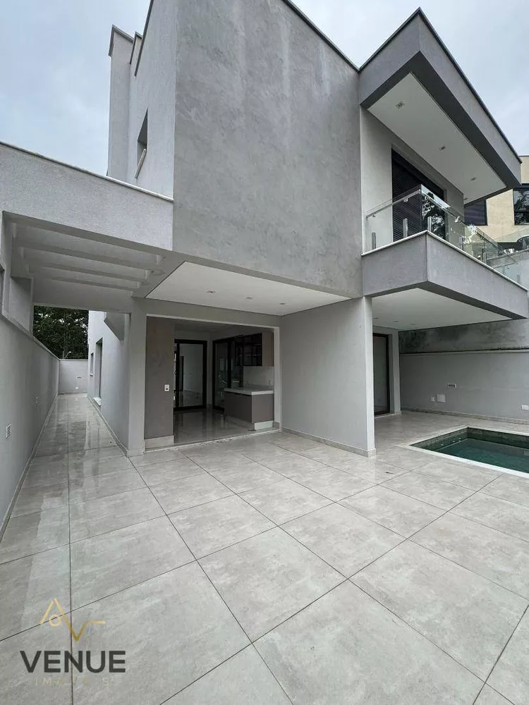 Casa de Condomínio, 4 quartos - Foto 1