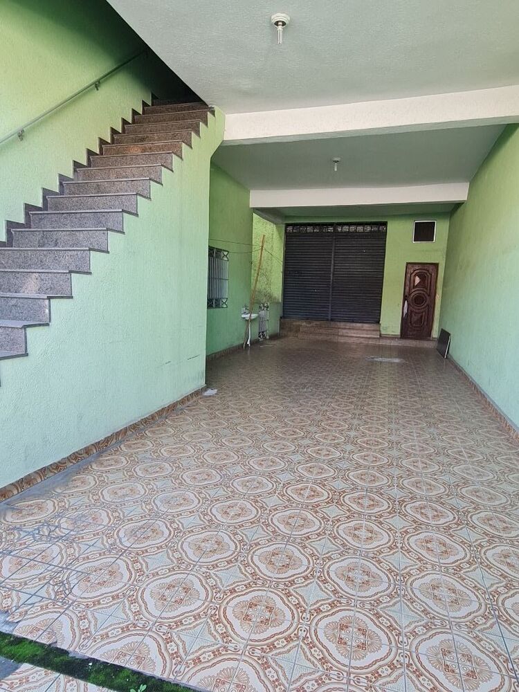Sobrado, 3 quartos, 258 m² - Foto 1