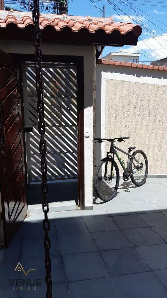 Sobrado, 3 quartos, 164 m² - Foto 1