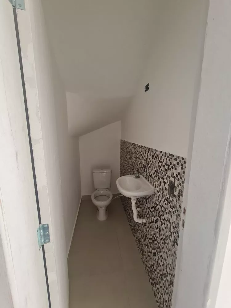 Casa, 2 quartos, 70 m² - Foto 1