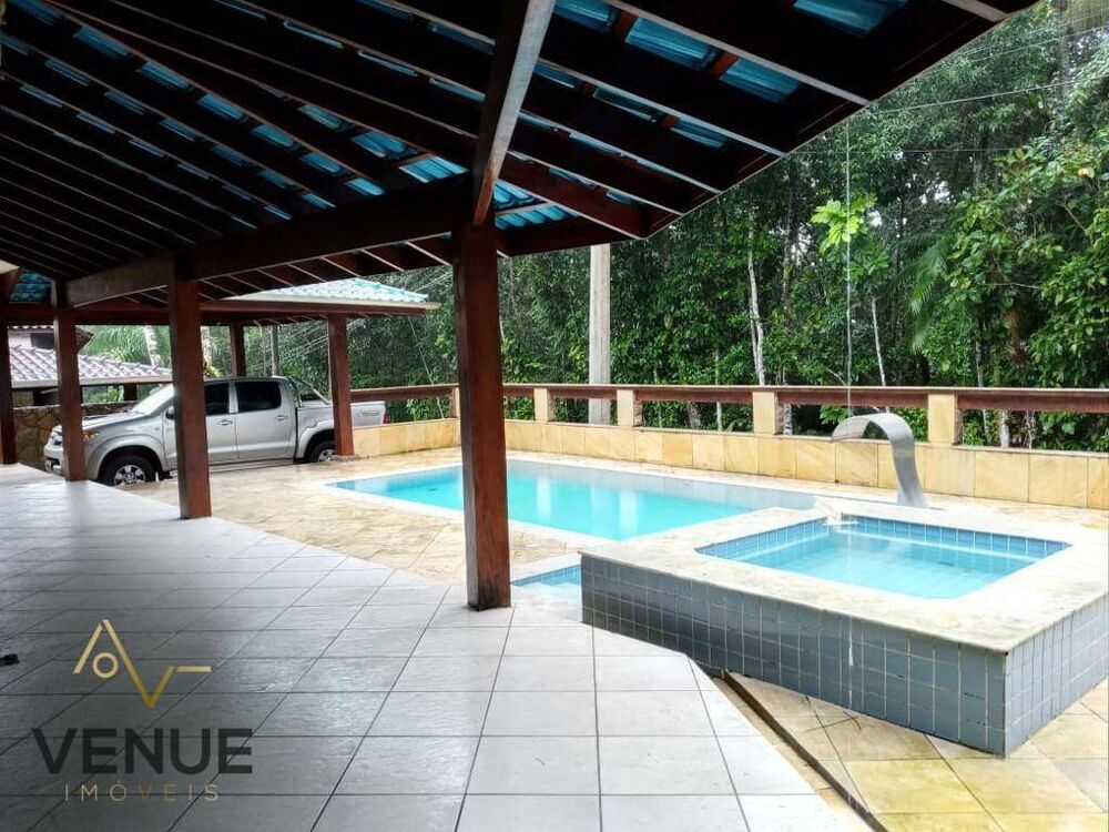 Sobrado, 6 quartos, 460 m² - Foto 2