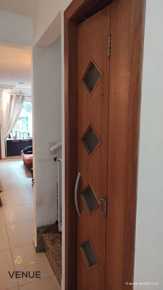 Sobrado, 3 quartos, 219 m² - Foto 2