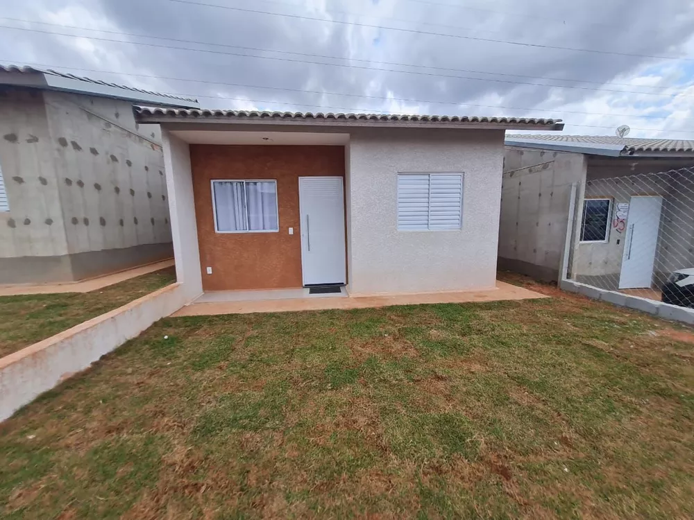 Casa de Condomínio à venda com 2 quartos, 50m² - Foto 1