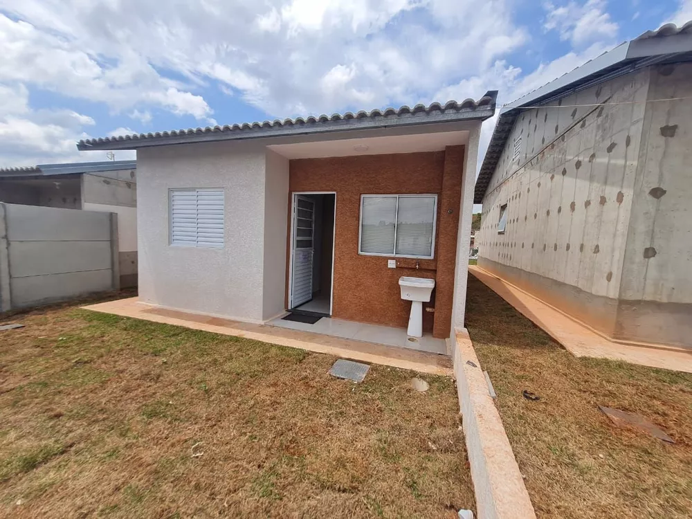 Casa de Condomínio à venda com 2 quartos, 50m² - Foto 2