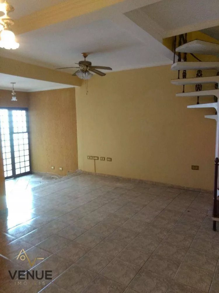 Sobrado, 6 quartos, 208 m² - Foto 5