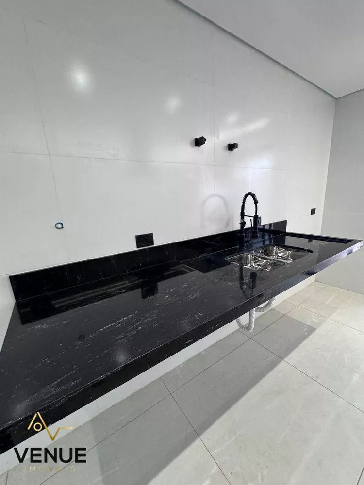 Sobrado, 3 quartos, 187 m² - Foto 2