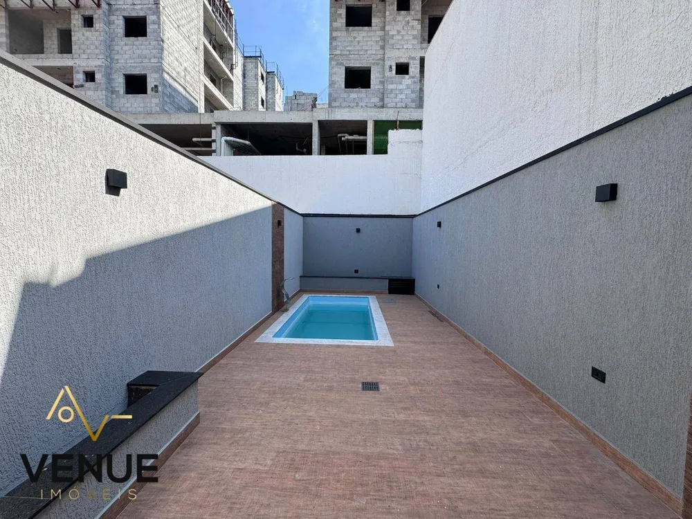 Sobrado, 3 quartos, 187 m² - Foto 1