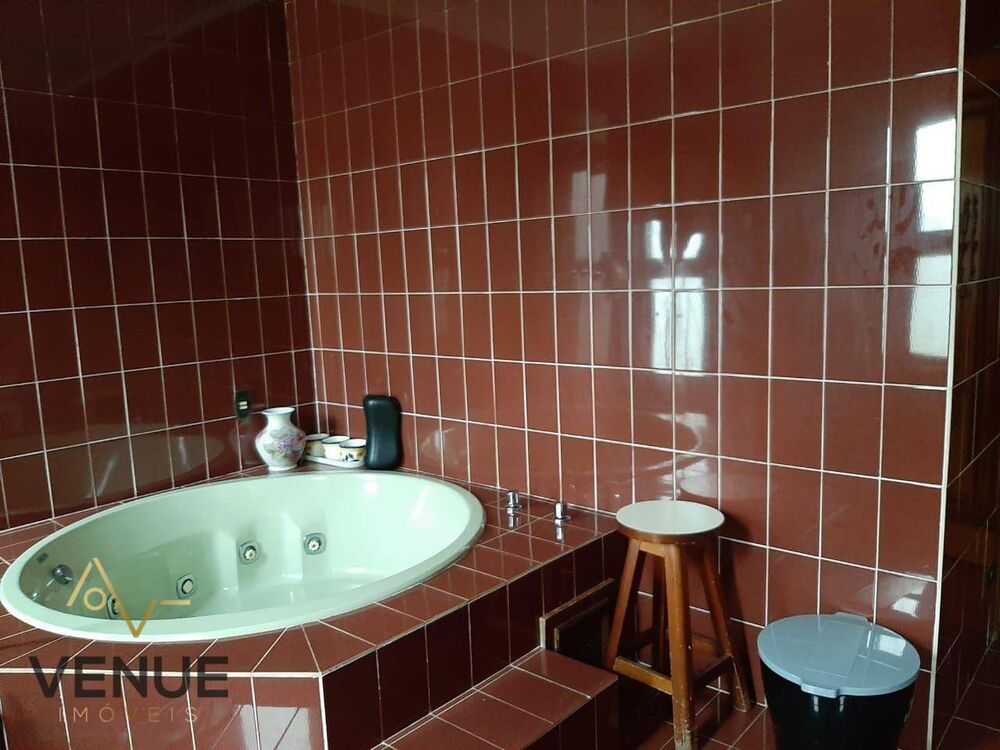 Sobrado, 4 quartos, 500 m² - Foto 2