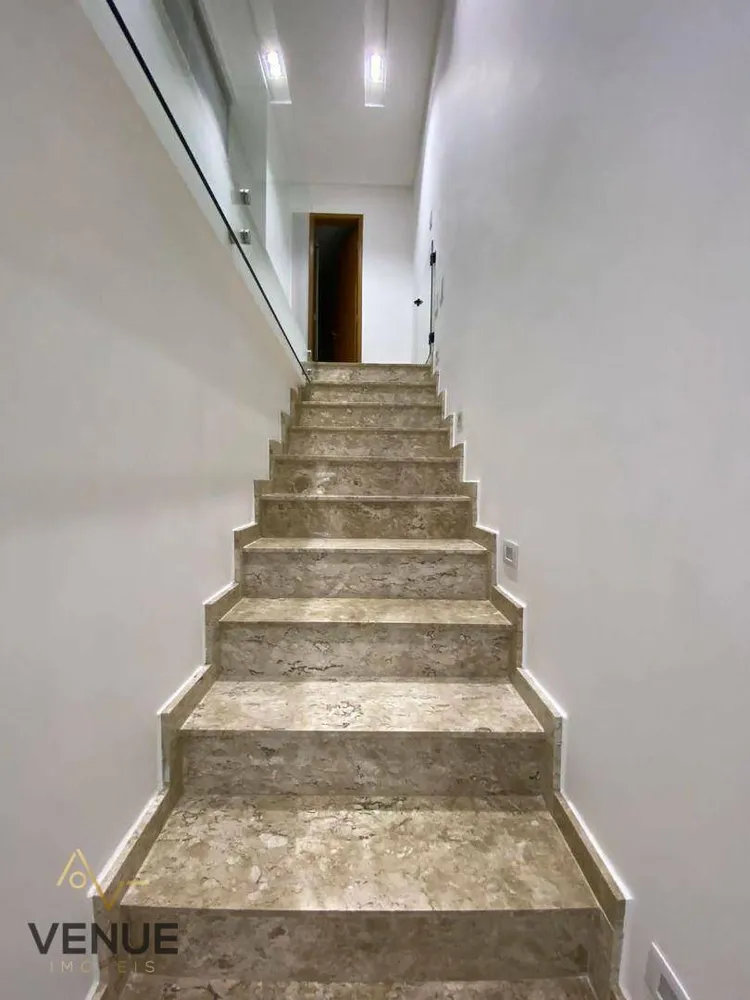 Sobrado, 2 quartos, 240 m² - Foto 8