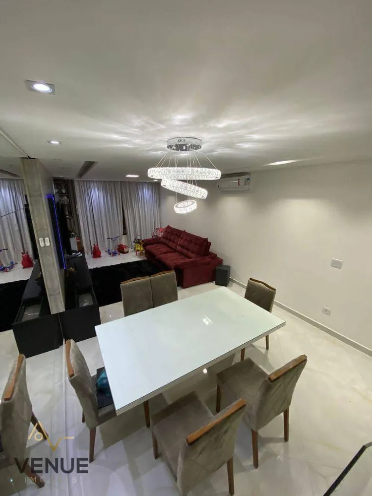 Sobrado, 2 quartos, 240 m² - Foto 2