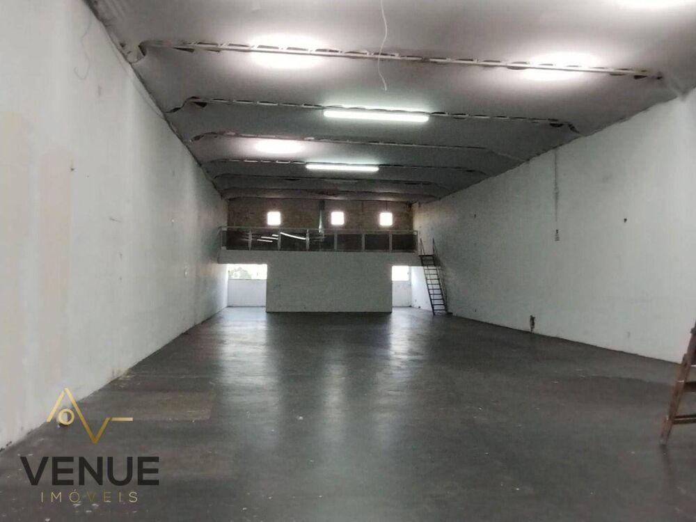 Depósito-Galpão, 900 m² - Foto 1