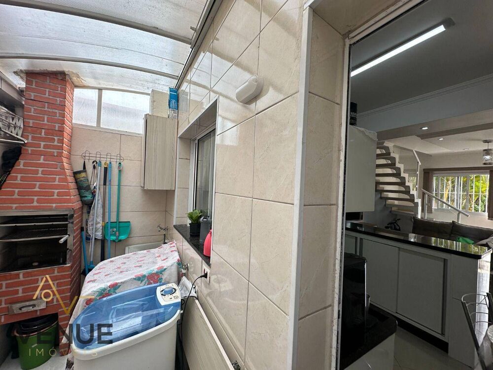 Sobrado à venda com 2 quartos, 88m² - Foto 2