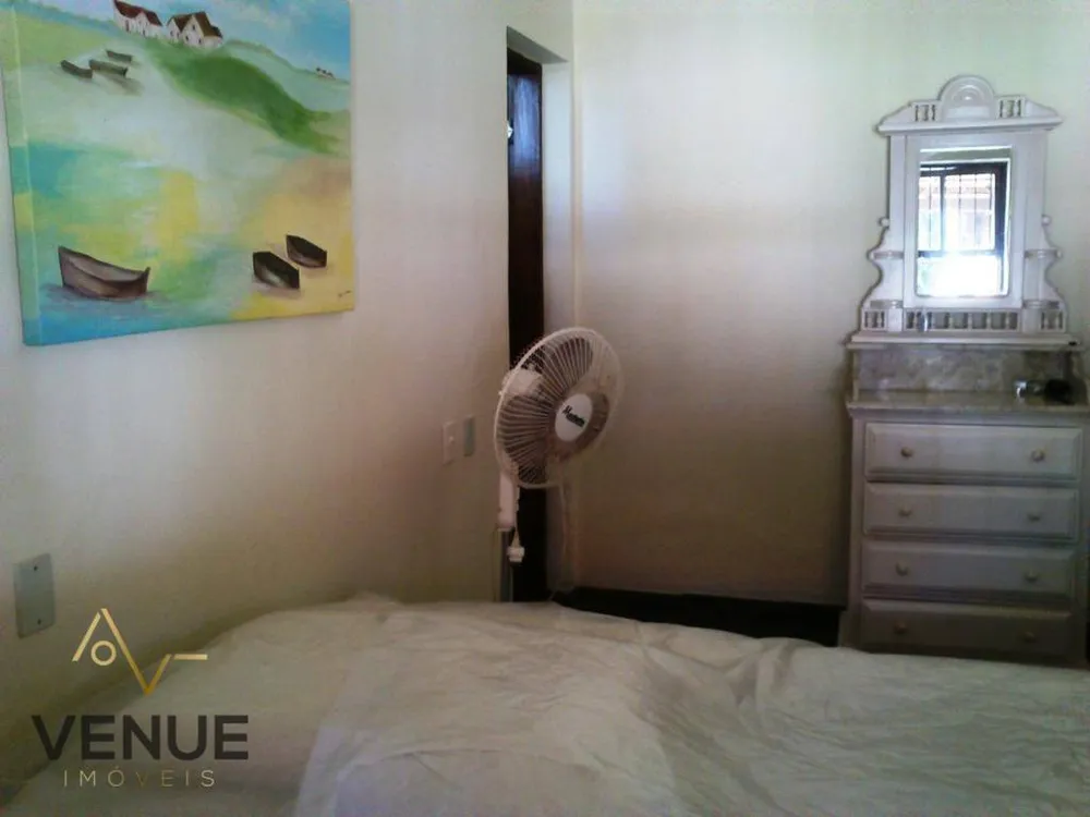 Casa, 4 quartos, 230 m² - Foto 2