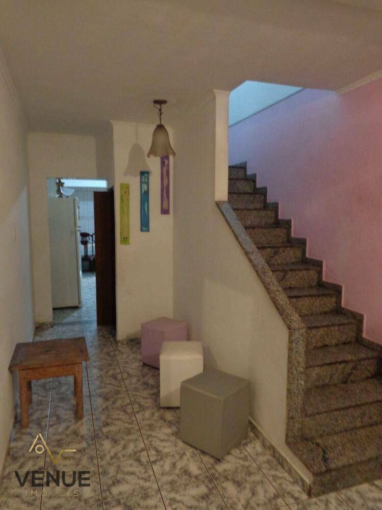 Sobrado, 3 quartos, 200 m² - Foto 6