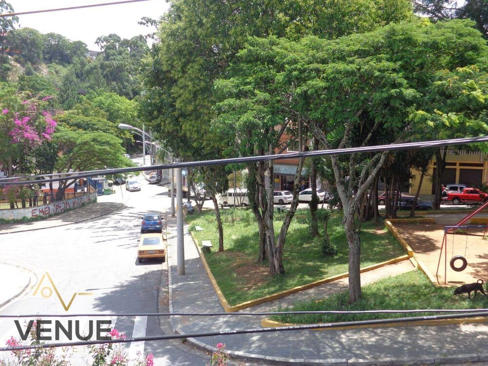 Sobrado, 3 quartos, 200 m² - Foto 2