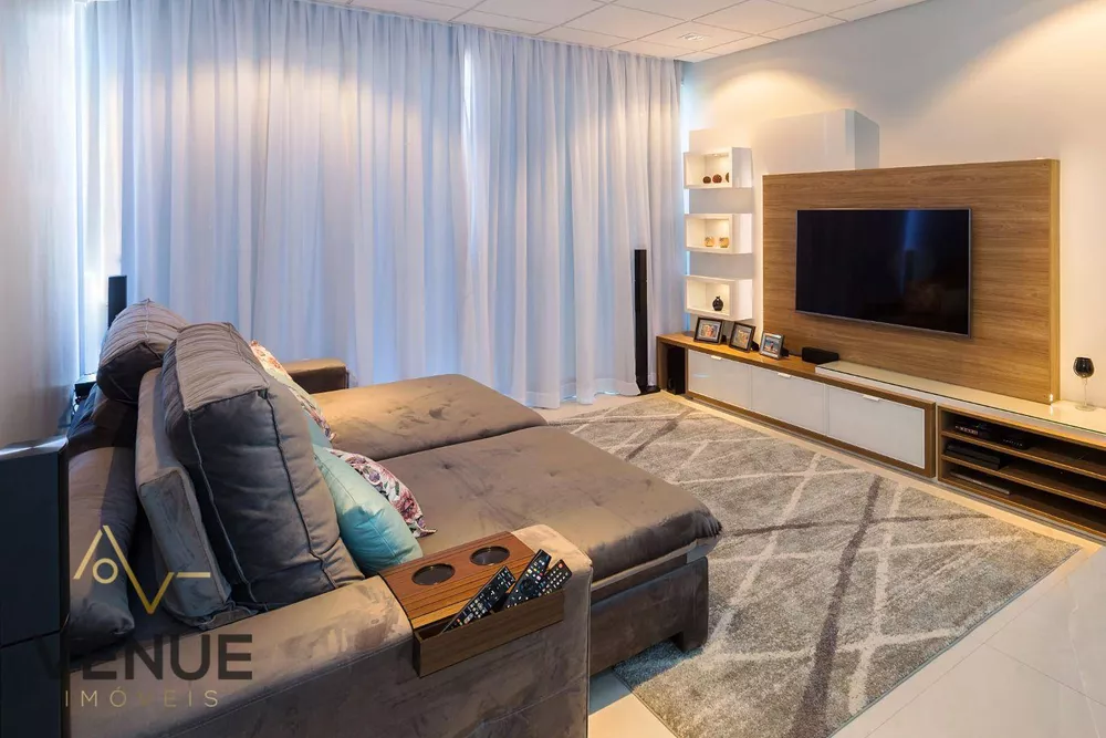 Casa, 4 quartos, 360 m² - Foto 4