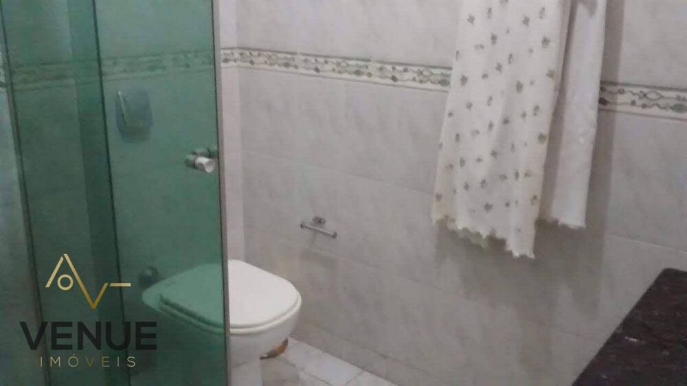 Sobrado, 4 quartos, 228 m² - Foto 1