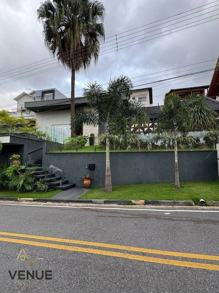 Casa de Condomínio à venda e aluguel com 3 quartos, 500m² - Foto 9