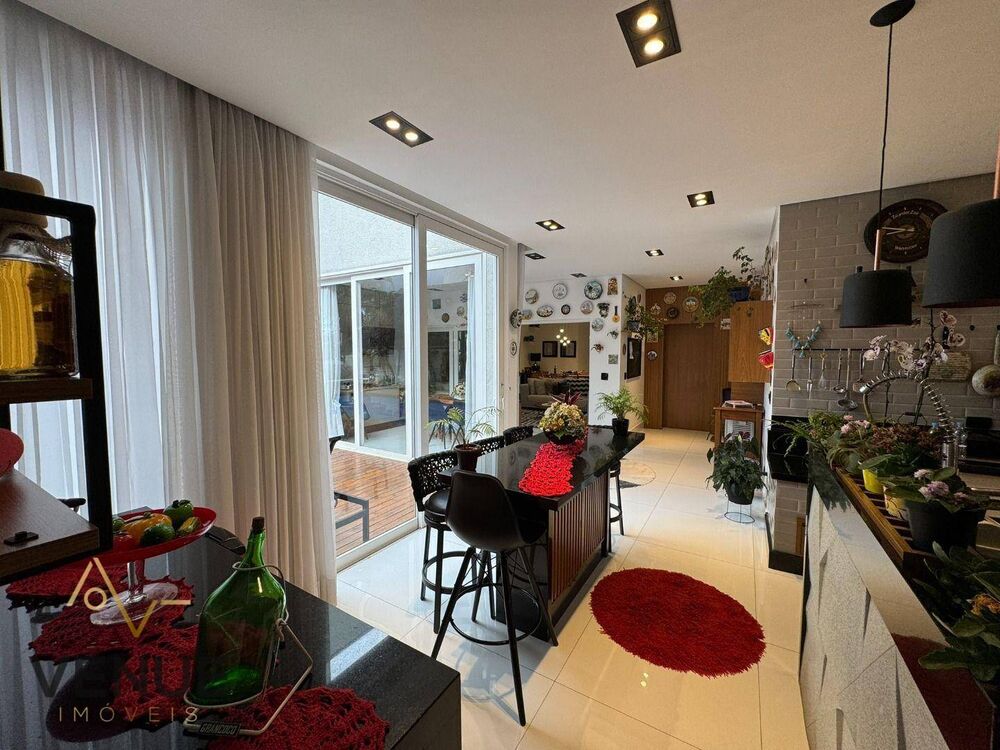 Casa de Condomínio à venda e aluguel com 3 quartos, 500m² - Foto 7
