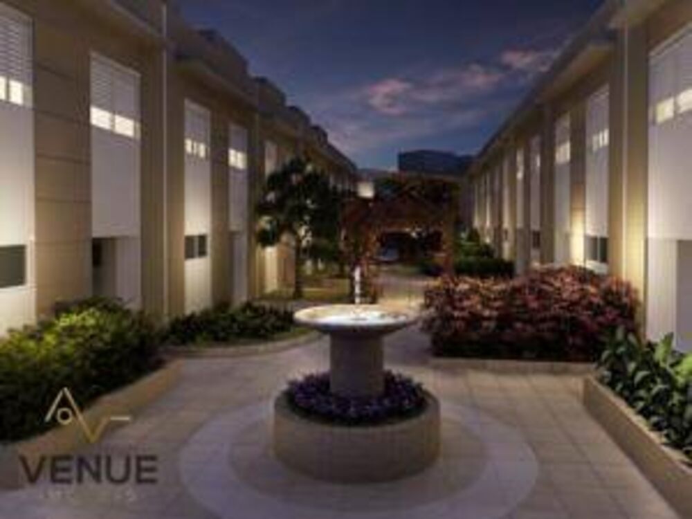 Casa de Condomínio à venda com 4 quartos, 50m² - Foto 2