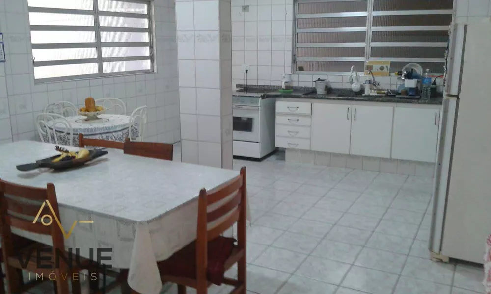 Sobrado, 3 quartos, 180 m² - Foto 3