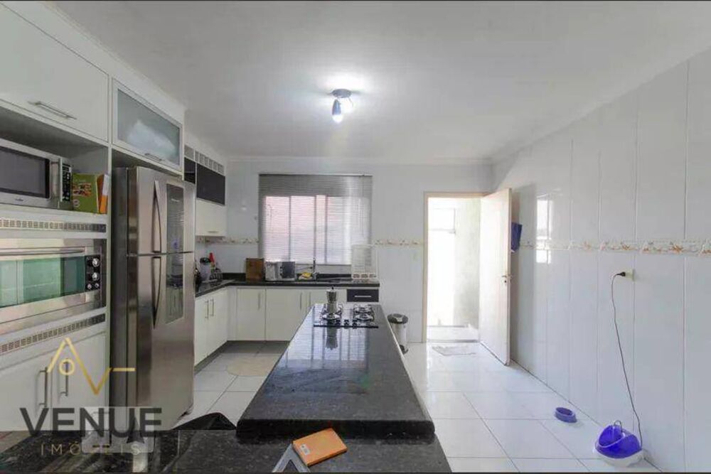 Sobrado, 3 quartos, 244 m² - Foto 14