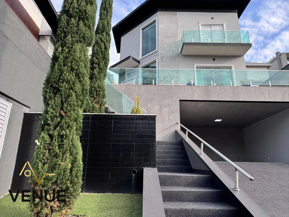 Sobrado, 3 quartos, 300 m² - Foto 1
