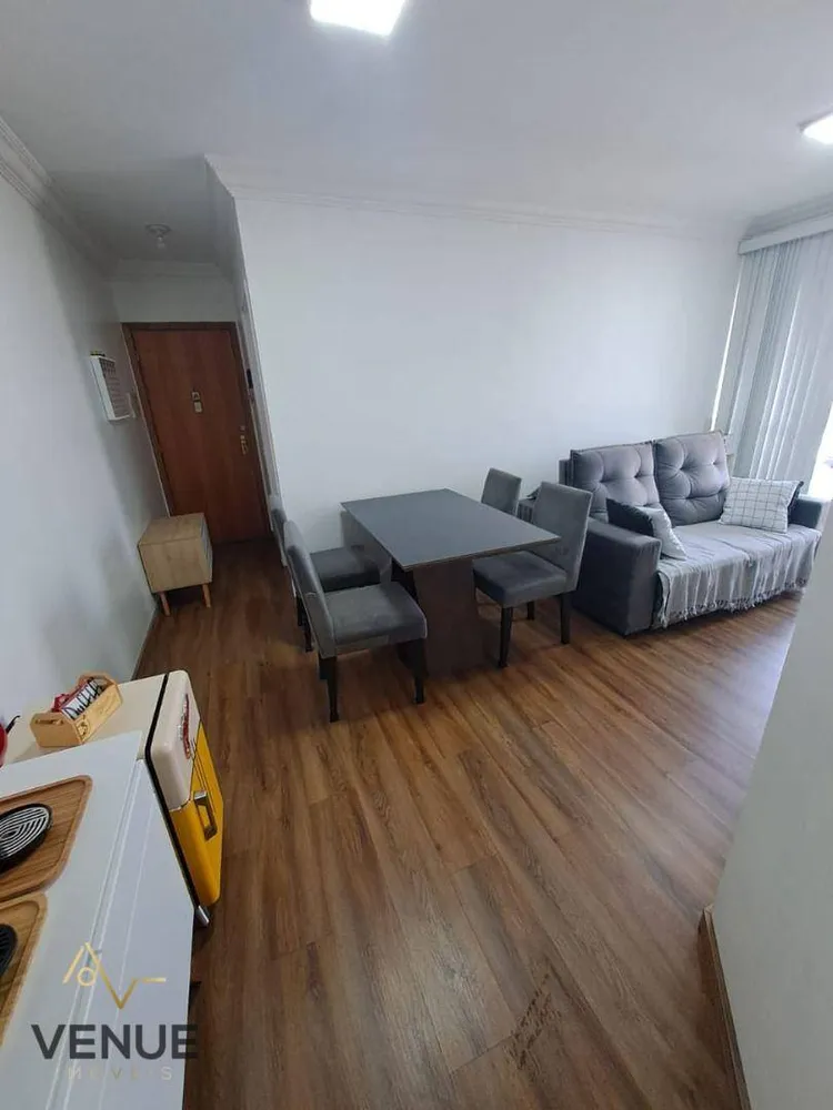Apartamento, 2 quartos, 60 m² - Foto 2