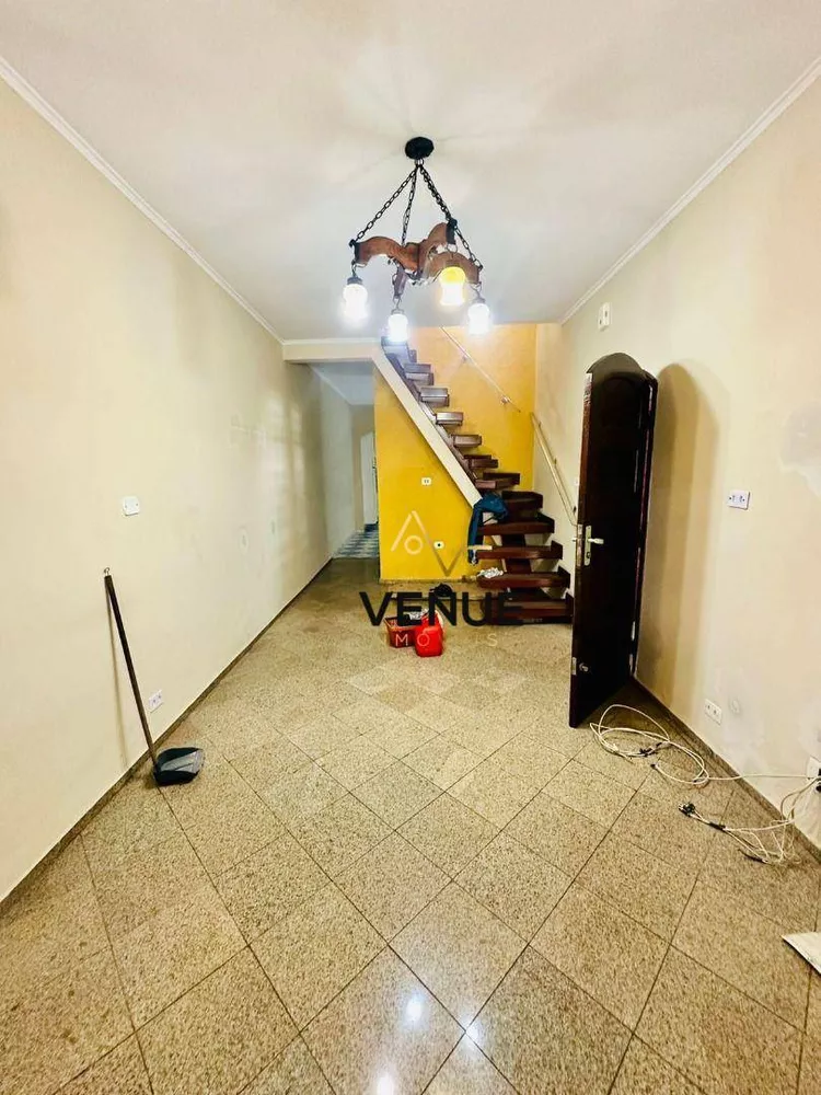 Sobrado, 2 quartos, 180 m² - Foto 1