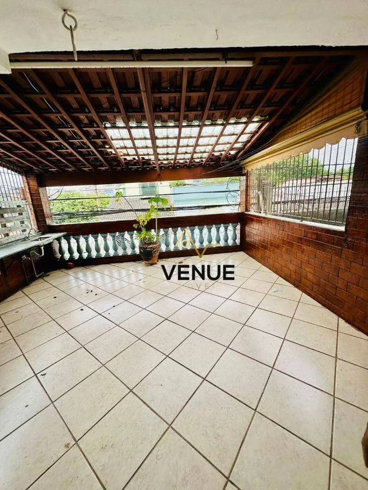 Sobrado, 2 quartos, 180 m² - Foto 2