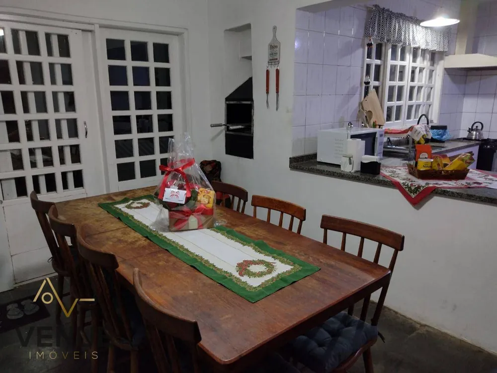 Casa, 3 quartos, 220 m² - Foto 9