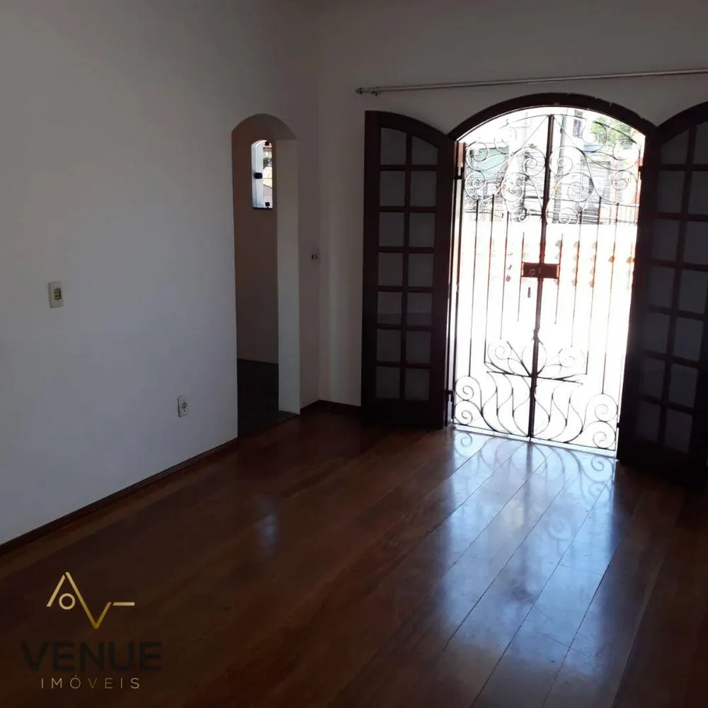 Sobrado, 3 quartos, 274 m² - Foto 4