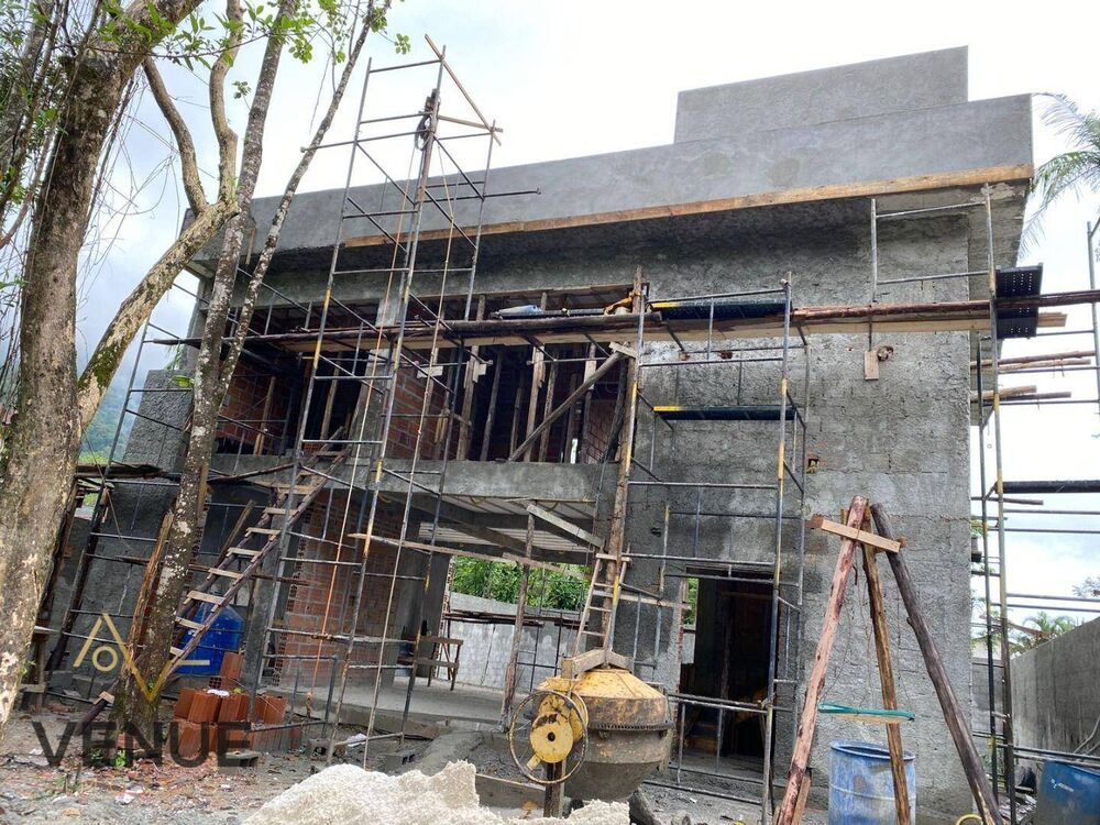 Sobrado, 5 quartos, 247 m² - Foto 1