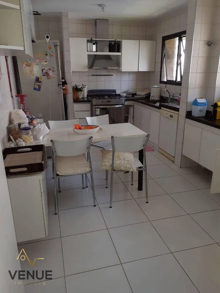 Apartamento, 3 quartos, 236 m² - Foto 7