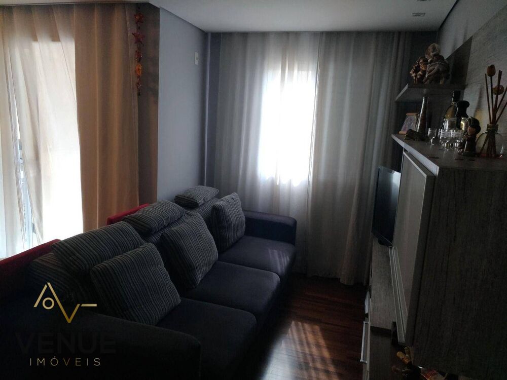 Apartamento à venda com 2 quartos, 72m² - Foto 1