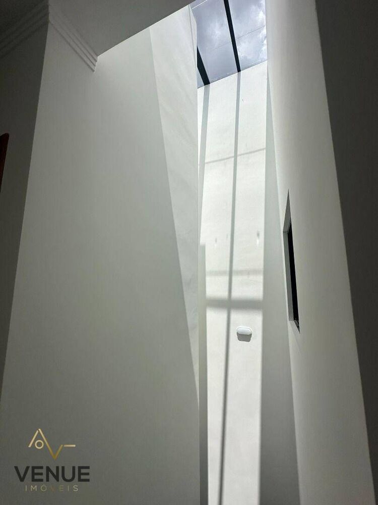 Sobrado, 3 quartos, 163 m² - Foto 2