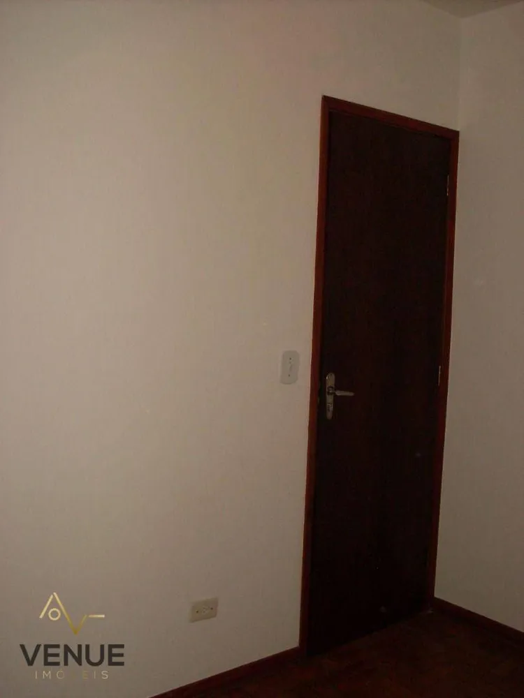Sobrado, 4 quartos, 220 m² - Foto 2