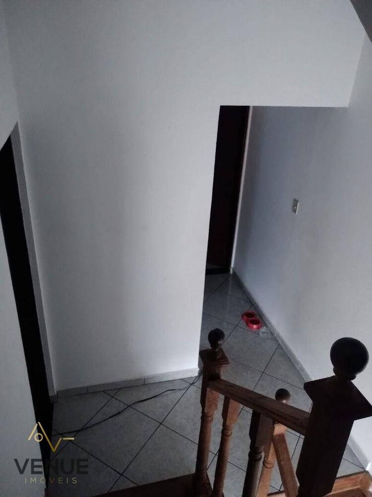 Casa, 3 quartos, 130 m² - Foto 2