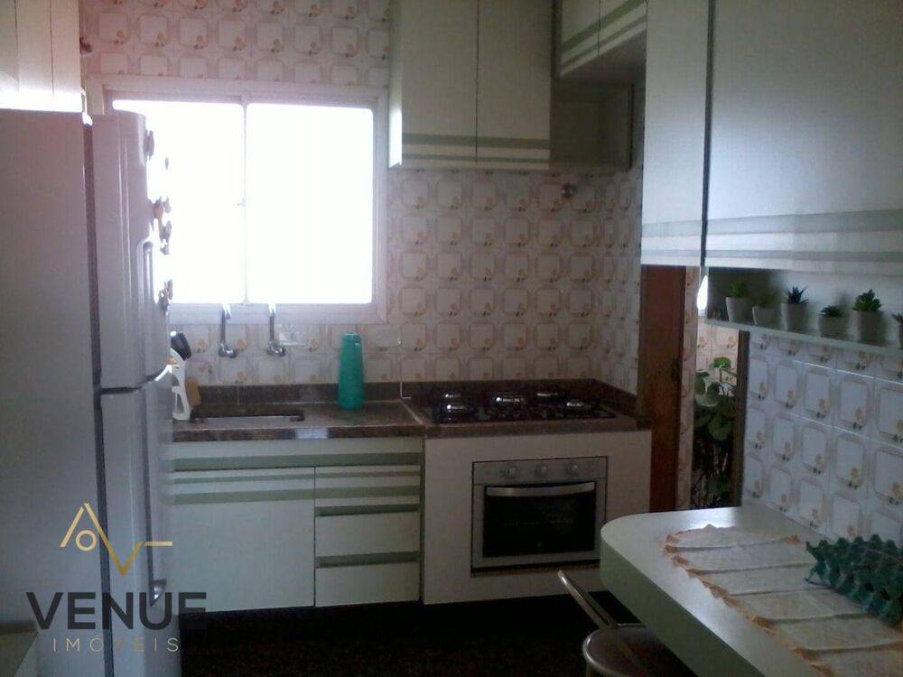 Apartamento, 3 quartos, 100 m² - Foto 2