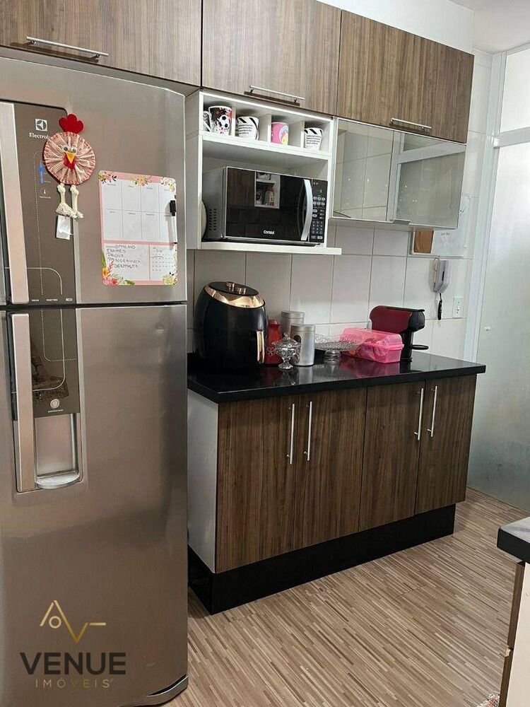 Apartamento à venda com 2 quartos, 48m² - Foto 2
