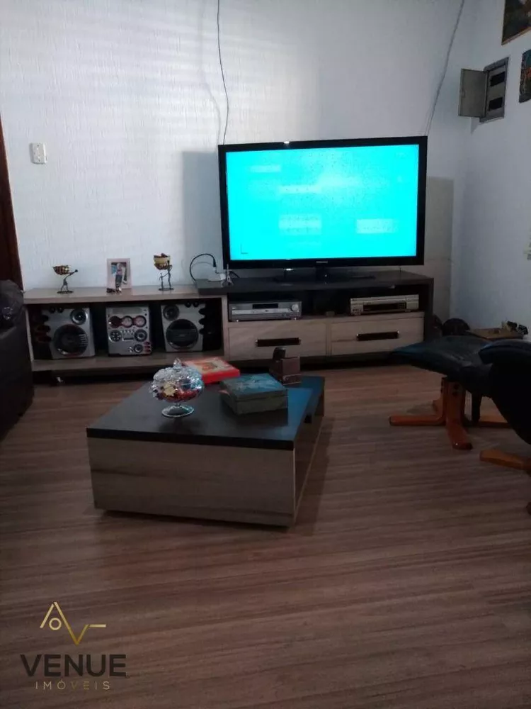 Casa, 2 quartos, 341 m² - Foto 4
