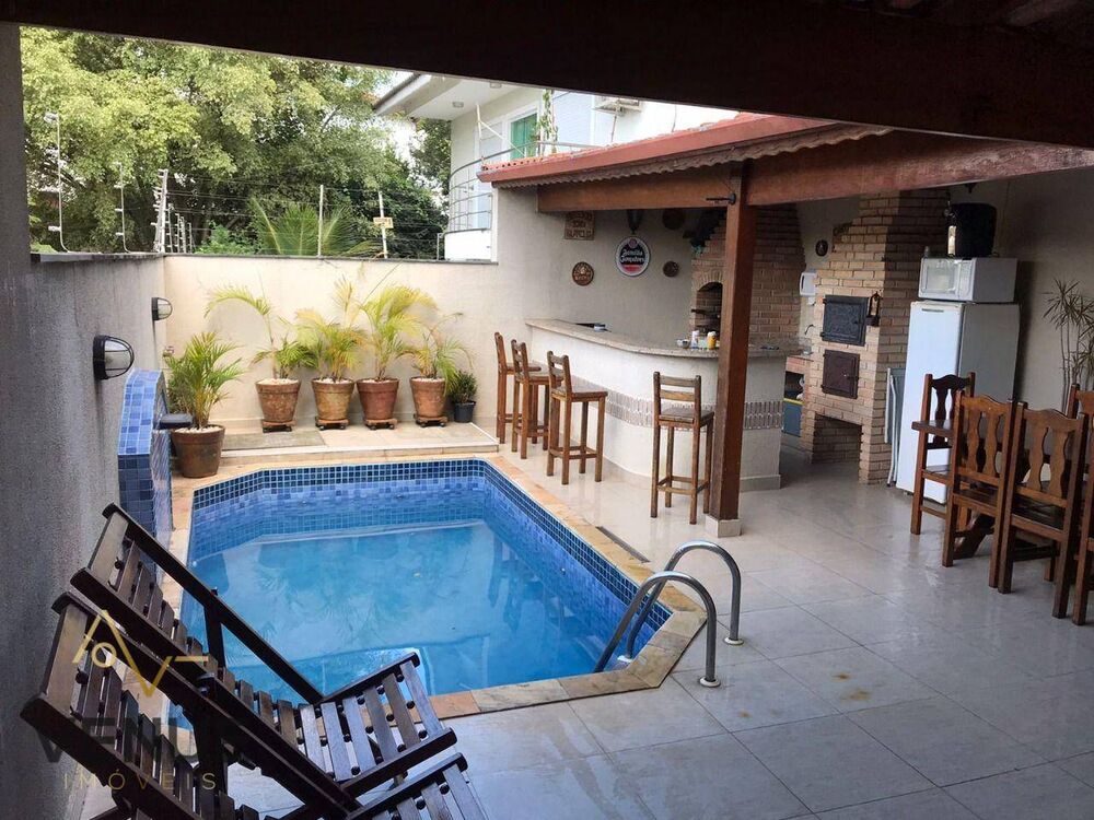 Sobrado, 3 quartos, 250 m² - Foto 2