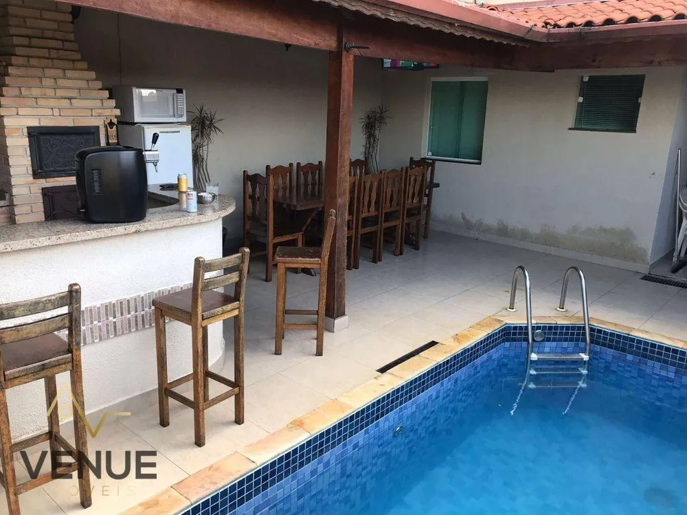 Sobrado, 3 quartos, 250 m² - Foto 2