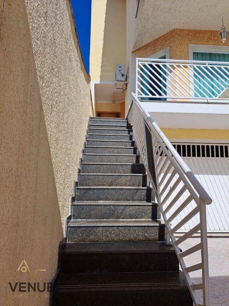 Sobrado, 3 quartos, 250 m² - Foto 4