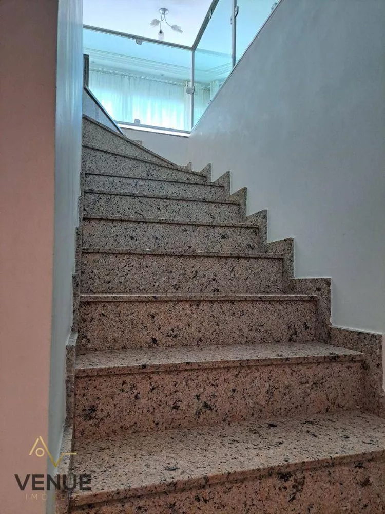 Sobrado, 3 quartos, 250 m² - Foto 8