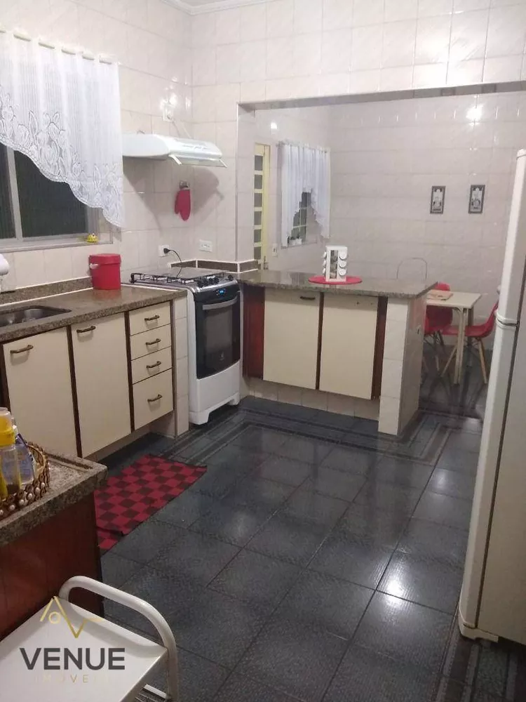 Sobrado à venda com 3 quartos, 220M2 - Foto 5