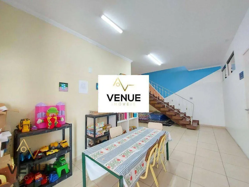 Sobrado, 4 quartos, 300 m² - Foto 6