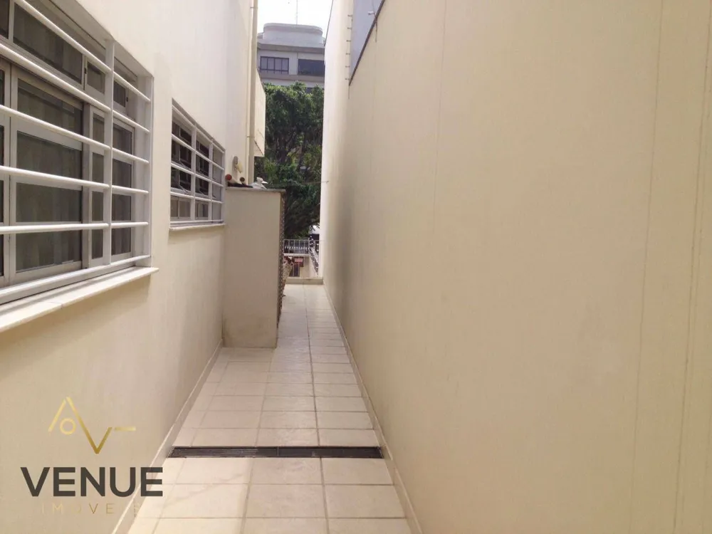 Sobrado, 4 quartos, 298 m² - Foto 1