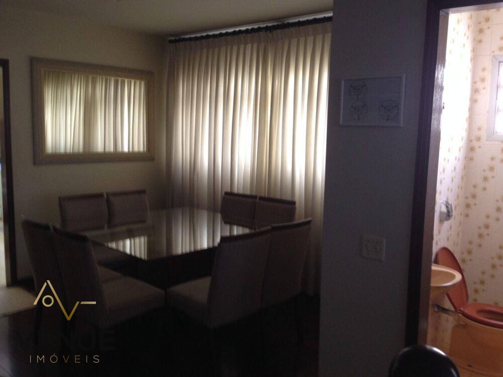 Sobrado, 4 quartos, 298 m² - Foto 2